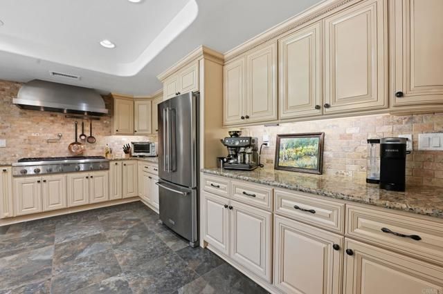 7144 Via Mariposa Sur, Bonsall, CA 92003