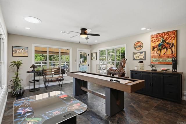 7144 Via Mariposa Sur, Bonsall, CA 92003