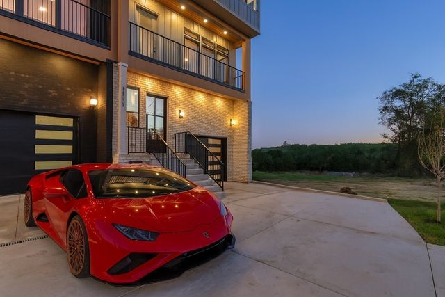 1113 Brick Church Pike, Nashville, TN 37207