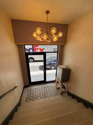 444 N State Street 3E, Chicago, IL 60654