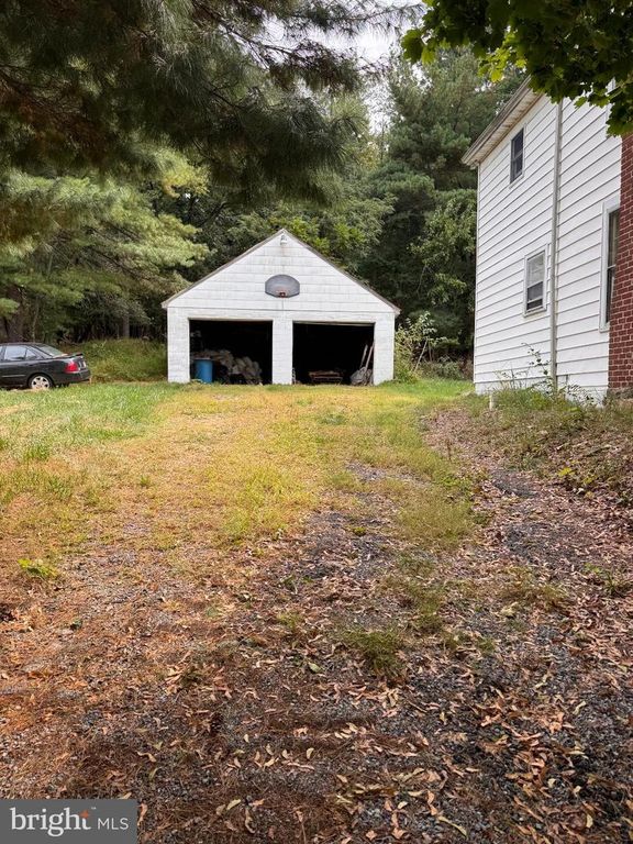 14109 EDGEMONT RD, Smithsburg, MD 21783
