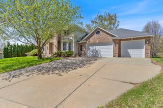 3088 Canyon Road, Chaska, MN 55318