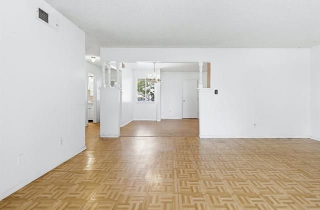 7128 Jacmar Avenue, San Diego, CA 92114