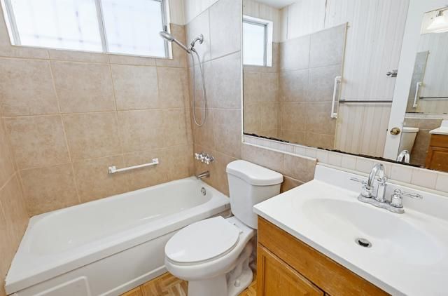 7128 Jacmar Avenue, San Diego, CA 92114