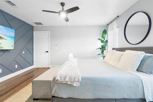 127 SUNDOWN COURT, Davenport, FL 33896