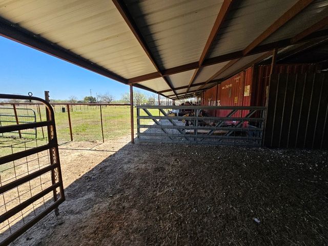 4109 Bramblett Road, Cleburne, TX 76031