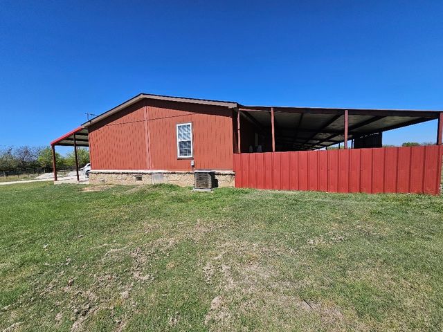 4109 Bramblett Road, Cleburne, TX 76031