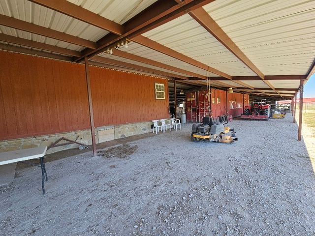 4109 Bramblett Road, Cleburne, TX 76031