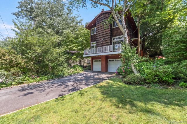73 Bramblebrook Road, Ardsley, NY 10502