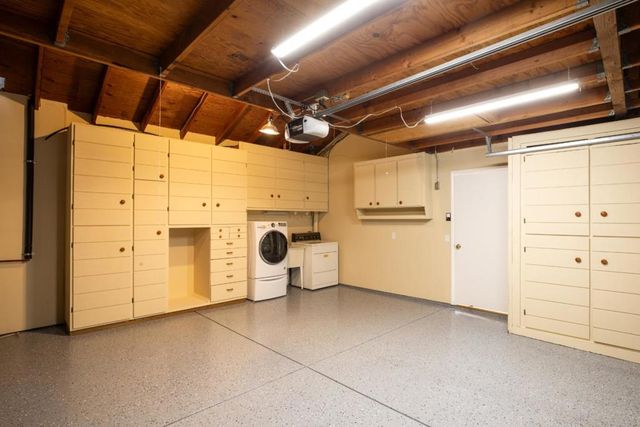 71 Bay Tree Lane, Los Altos, CA 94022