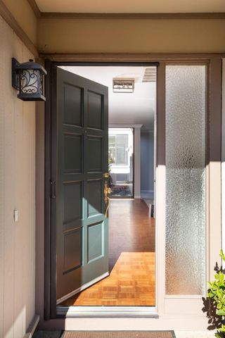 71 Bay Tree Lane, Los Altos, CA 94022