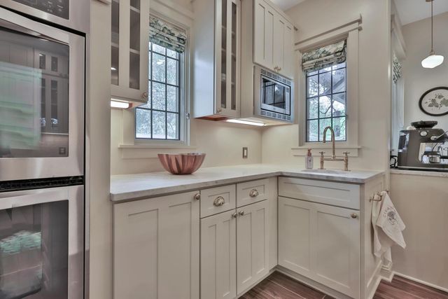 567 Lincoln Avenue, Saint Paul, MN 55102