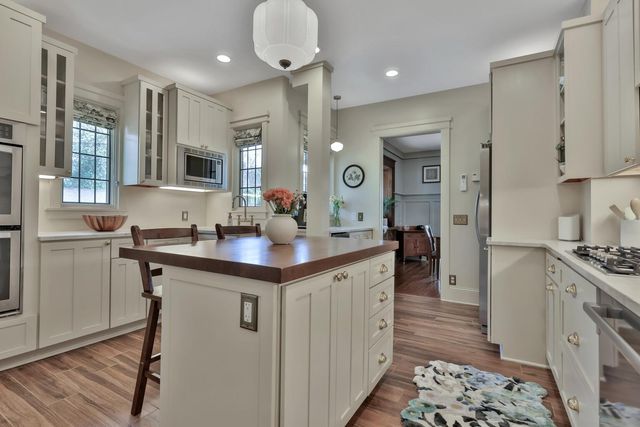 567 Lincoln Avenue, Saint Paul, MN 55102
