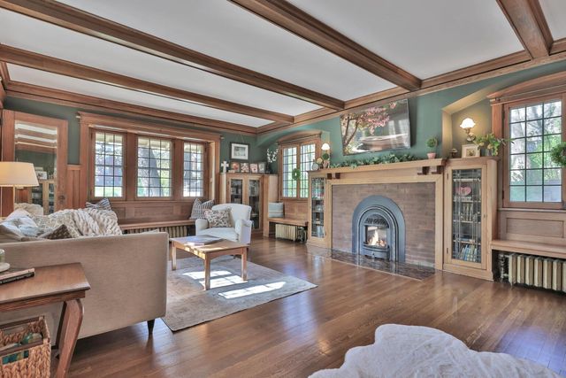 567 Lincoln Avenue, Saint Paul, MN 55102
