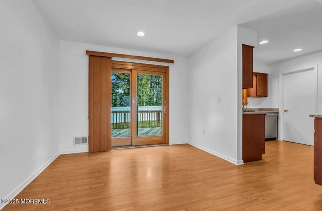 45 Pinyon Street, Howell, NJ 07731