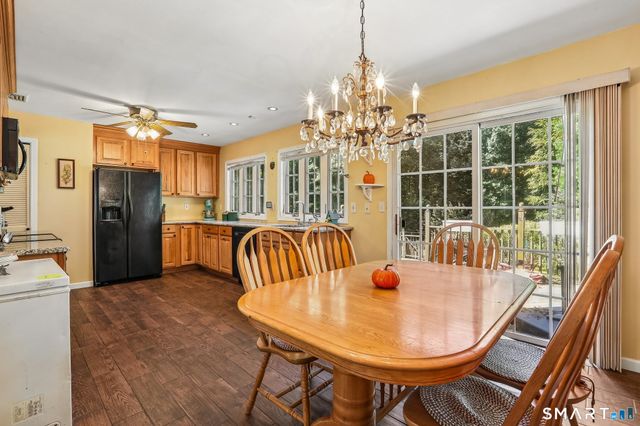 19 Greenacre Drive, Shelton, CT 06484