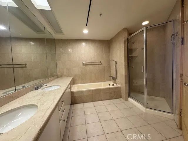 10490 Wilshire Boulevard 1602, Los Angeles, CA 90024