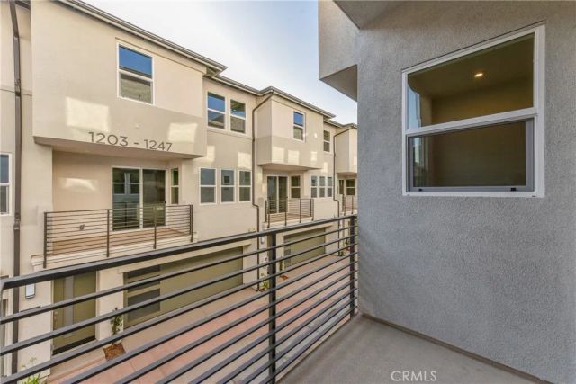 1110 W Cara Dr, Anaheim, CA 92805