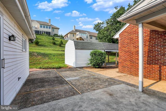 1755 CAMP BETTY WASHINGTON RD, York, PA 17402