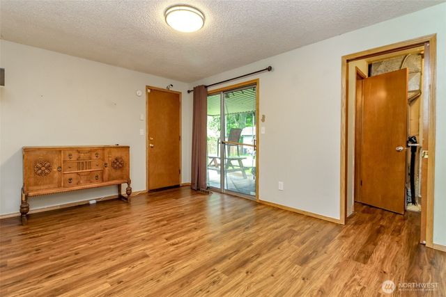 9406 Tacoma Avenue S, Tacoma, WA 98444
