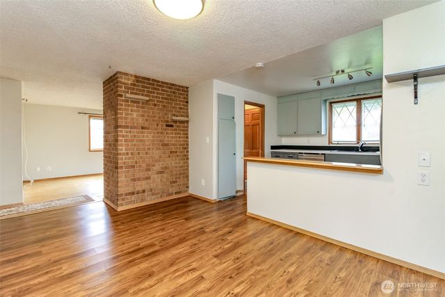 9406 Tacoma Avenue S, Tacoma, WA 98444