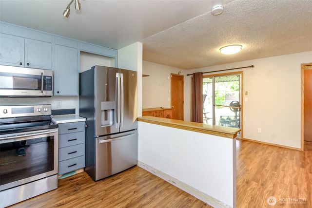9406 Tacoma Avenue S, Tacoma, WA 98444