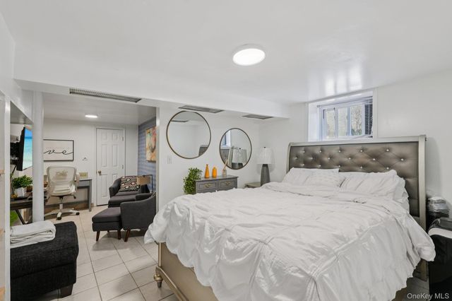 30 Ferdinand Place, New Rochelle, NY 10801