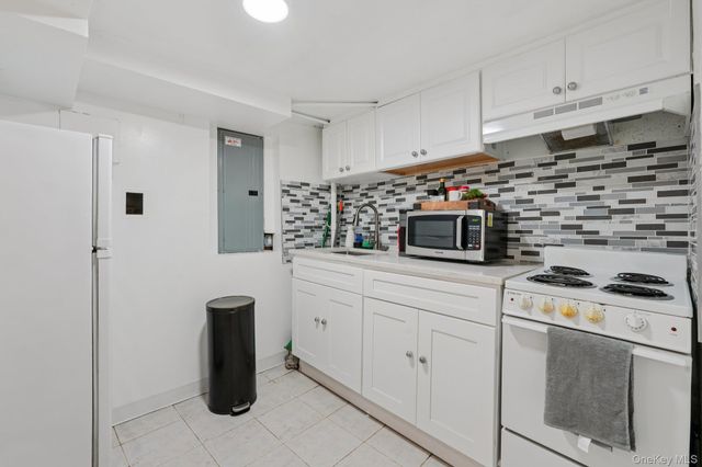 30 Ferdinand Place, New Rochelle, NY 10801