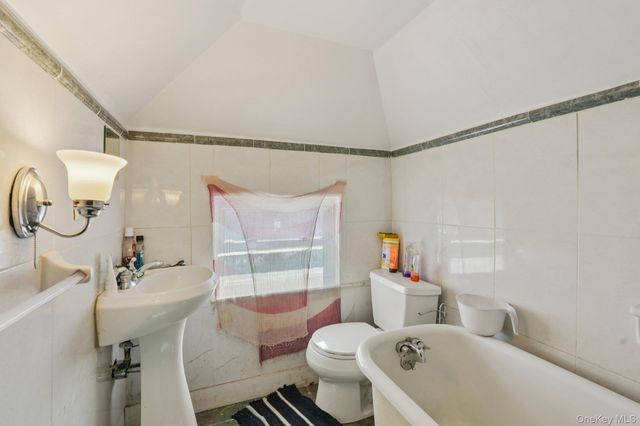 30 Ferdinand Place, New Rochelle, NY 10801