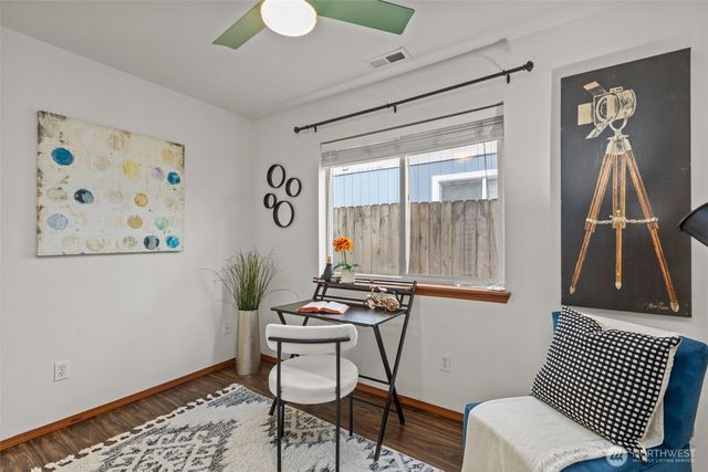 1450 S Donovan Street, Seattle, WA 98108