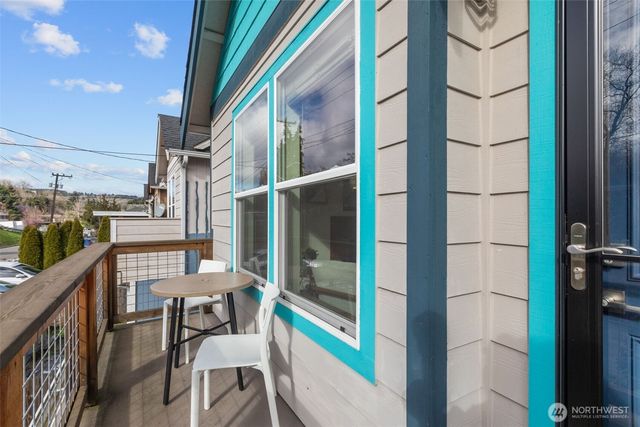 1450 S Donovan Street, Seattle, WA 98108