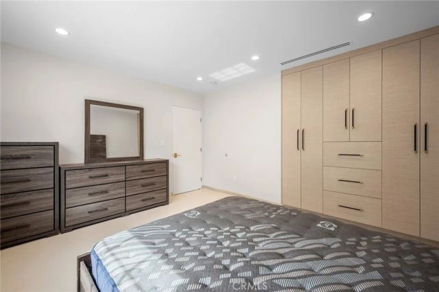 10510 Helendale Avenue, Tujunga, CA 91042