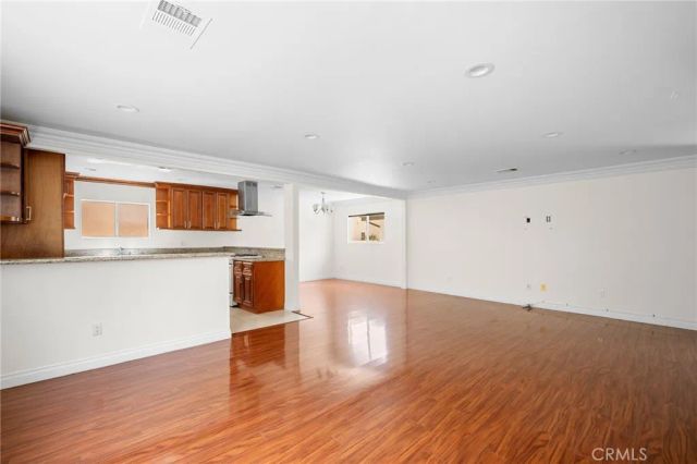 10510 Helendale Avenue, Tujunga, CA 91042