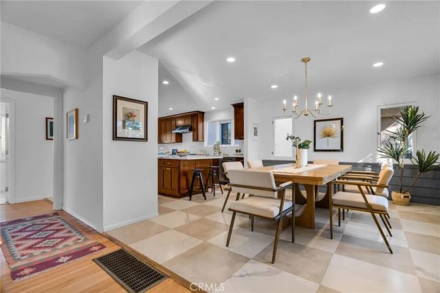 869 Cumberland Road, Glendale, CA 91202