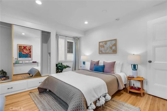 869 Cumberland Road, Glendale, CA 91202