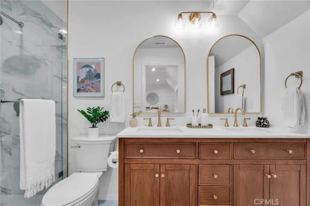 869 Cumberland Road, Glendale, CA 91202