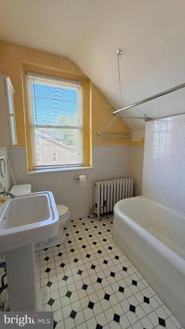 1220 STEVENS AVE, Halethorpe, MD 21227