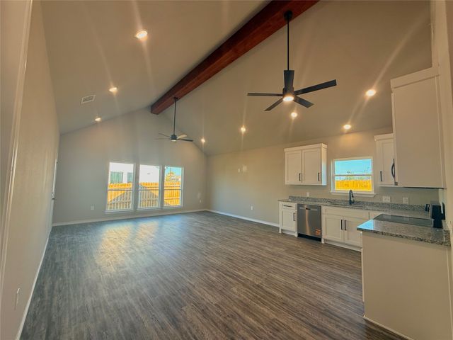 300 Rike Road, Mabank, TX 75147