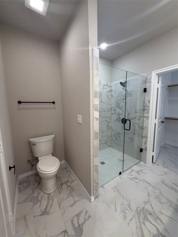 300 Rike Road, Mabank, TX 75147