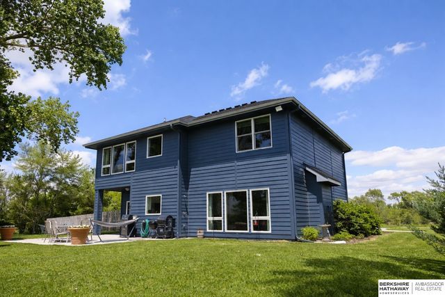 5512 N 284th Circle, Valley, NE 68064