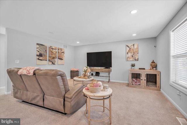 546 JACKSON RD, Atco, NJ 08004