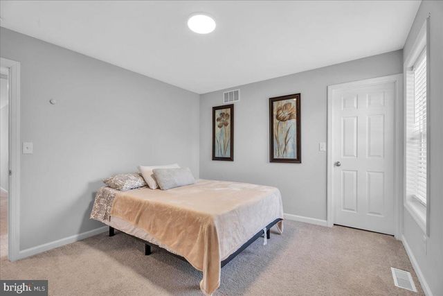 546 JACKSON RD, Atco, NJ 08004