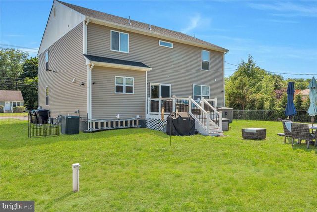 546 JACKSON RD, Atco, NJ 08004