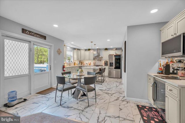 546 JACKSON RD, Atco, NJ 08004
