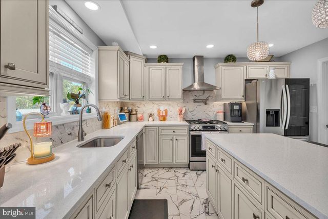 546 JACKSON RD, Atco, NJ 08004