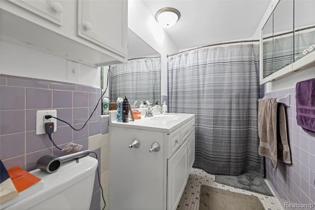 11428 Lumpkin Street, Hamtramck, MI 48212