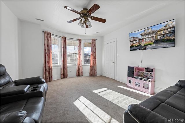 11428 Lumpkin Street, Hamtramck, MI 48212