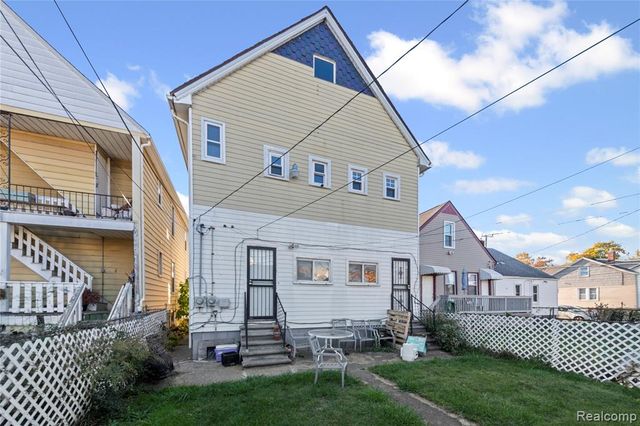 11428 Lumpkin Street, Hamtramck, MI 48212