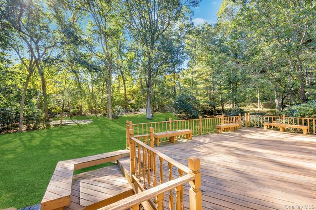 8 Chablis Drive, Dix Hills, NY 11746