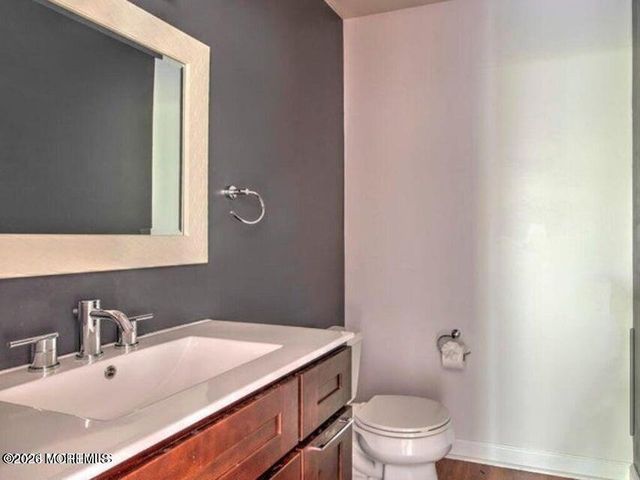 20 Tower Hill Drive 1009, Red Bank, NJ 07701
